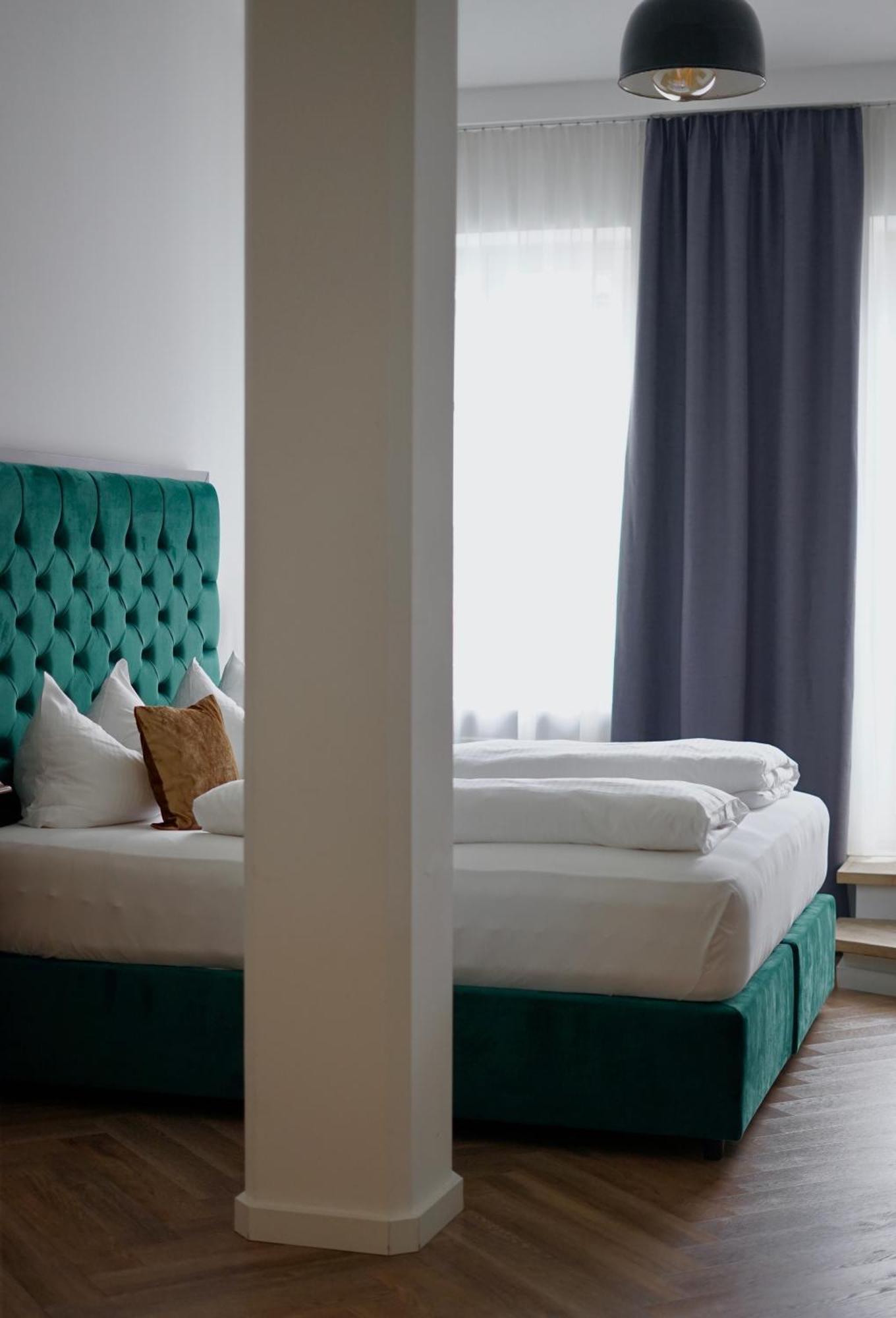 Hotel Muehldorf Bagian luar foto